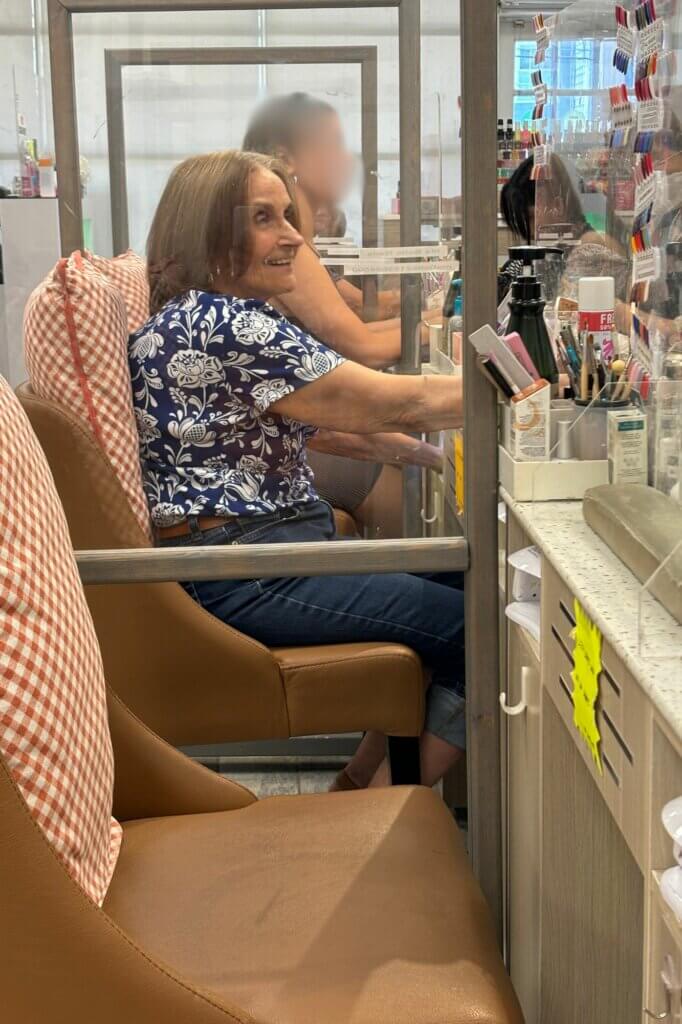 Nail Salon 1